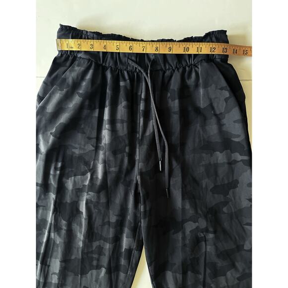 Lululemon Heritage 365 Joggers Pants Women 6 Camo Deap Coal Full Length Pockets - Picture 5 of 10
